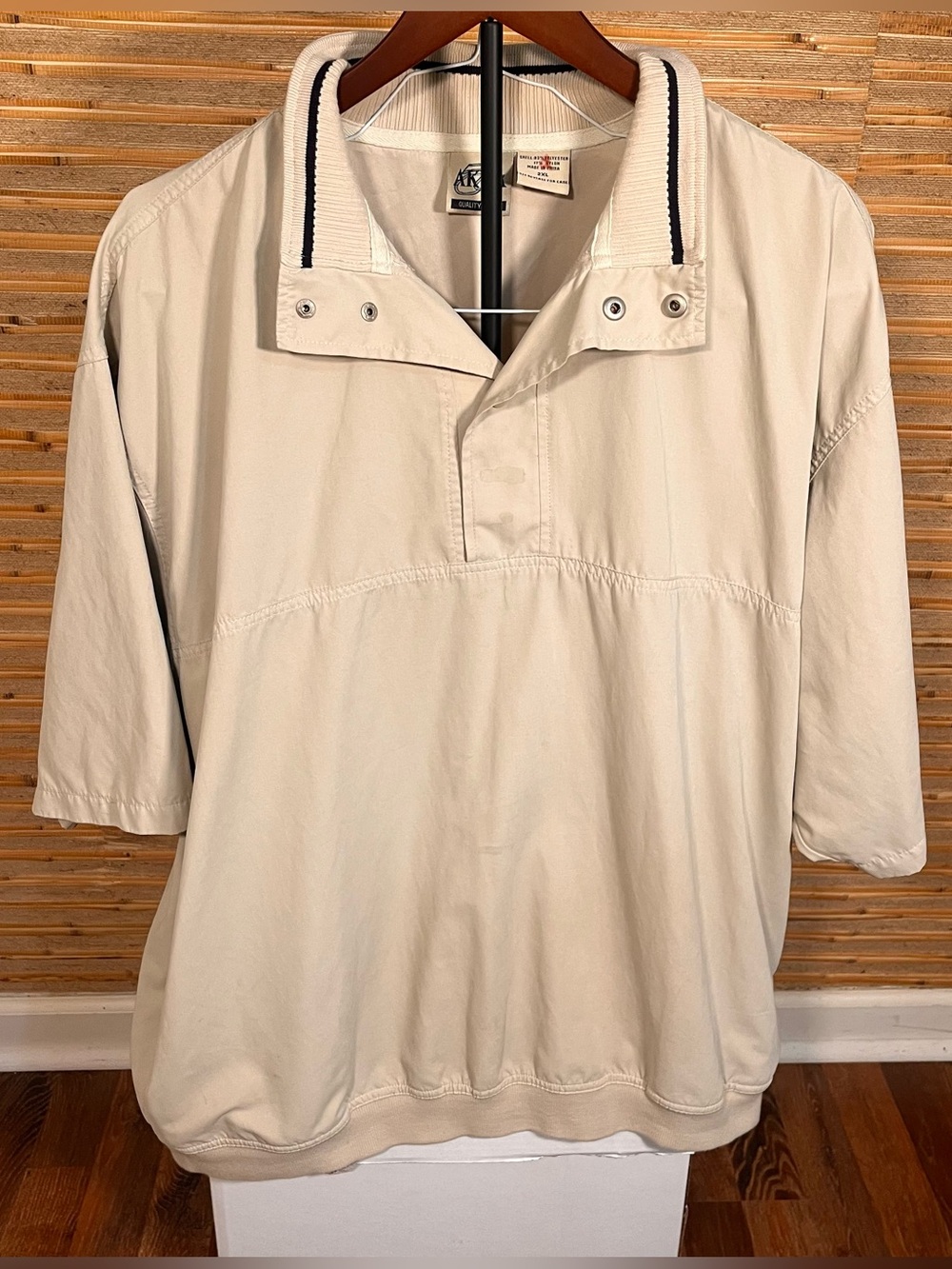 Akwa Mens Microfiber Woven Water Repellent Short Sleeve Snap button collar